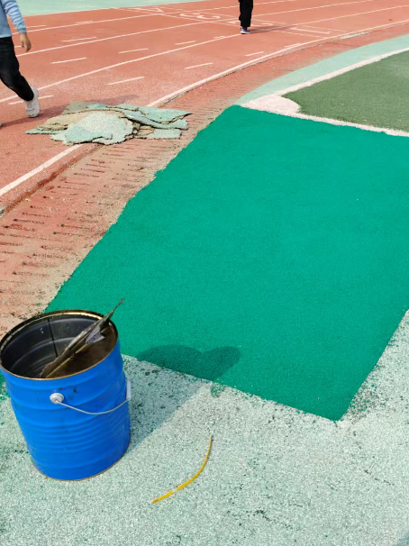 汕头球场翻新修补改造专项服务介绍